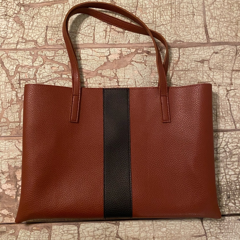 Vince Camuto tote bag
